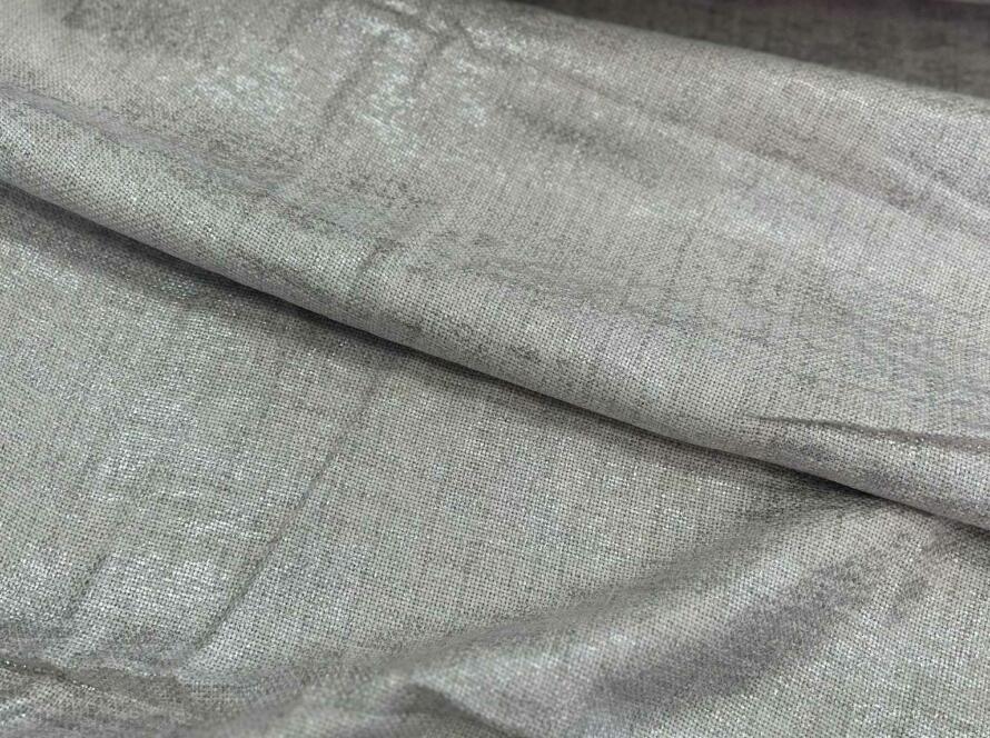 Tkanina zasłonowa o strukturze lnu z srebrnymi przecierkami- 300cm
