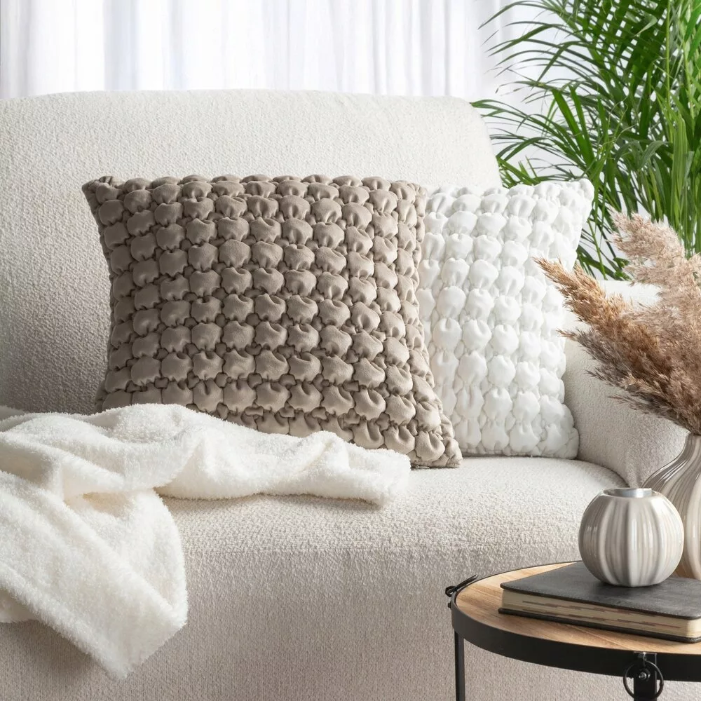 Poszewka dekoracyjna velvet- beż - obrazek 2