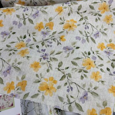 Tkanina zasłonowa na podkładzie lnianym- wiosenne kwiaty